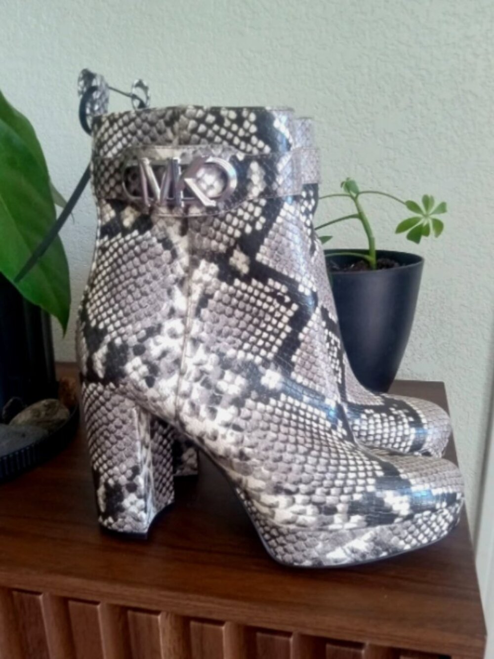 Michael Kors | Parker Faux Leather Platform Boot | Snakeskin Print | Size 8.5M